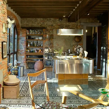 Restored 14th Century Barn In Tuscan Countryside Prázdninový dům Montevarchi